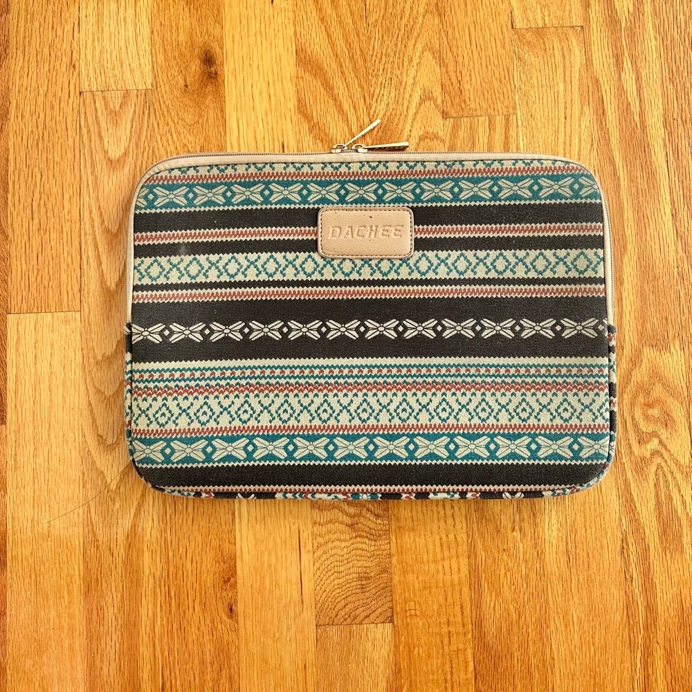 Dachee Laptop Case
